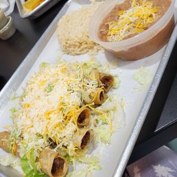5 Shredded Beef Rolled Tacos