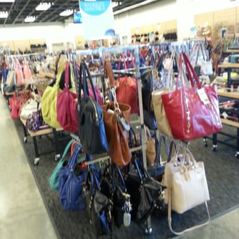 Nordstrom Rack - Women's Clothing Near Me - San Leandro, California