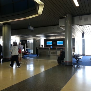 American Airlines - Airlines Near Me - Chicago, Illinois