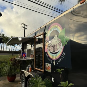 Aloha Liege Waffles & Espresso - Food truck is in a gorgeous spot - this was at 7am - Food Trucks Near Me - Lihue, Hawaii Aloha Liege Waffles & Espresso - Food truck is in a gorgeous spot - this was at 7am - Food Trucks Near Me - Lihue, Hawaii