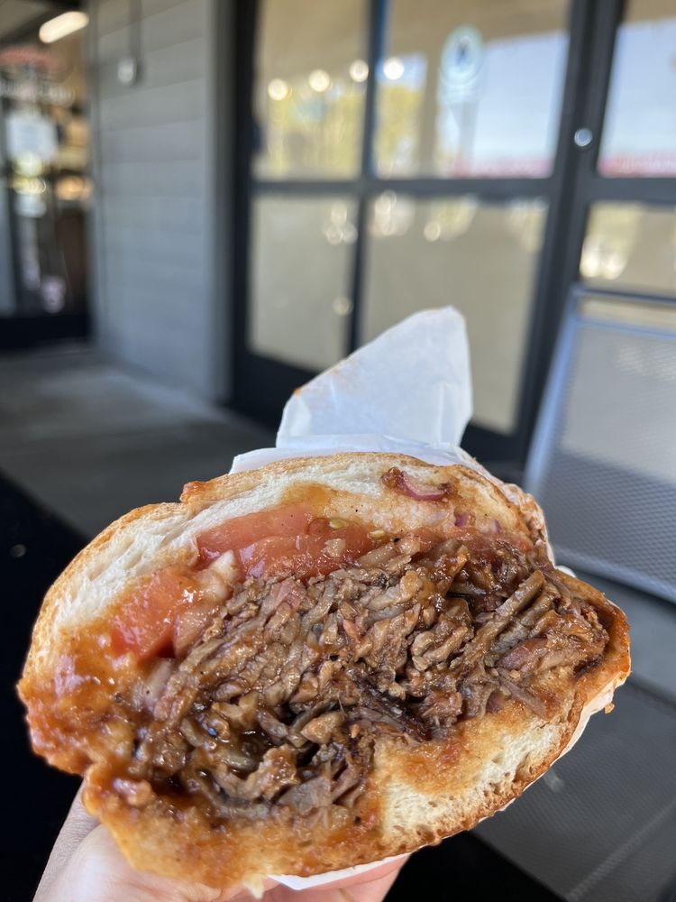 Lombardi's Gourmet Deli & BBQ
