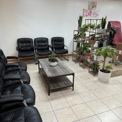 Luxury Nail & Spa - Luxury Nail & spa  4239 W Penn Ave # 2, Reading, PA 19608