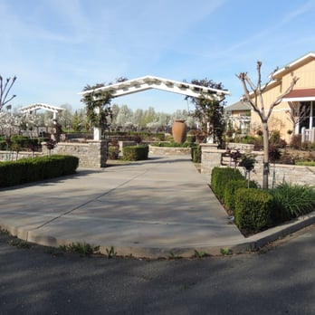 Natomas Rose Garden - Parks Near Me - Sacramento, California Natomas Rose Garden - Parks Near Me - Sacramento, California