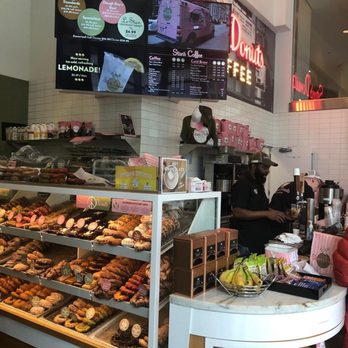 Stan's Donuts & Coffee - Donuts Near Me - Chicago, Illinois Stan's Donuts & Coffee - Donuts Near Me - Chicago, Illinois