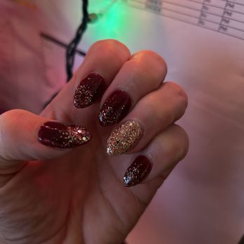 M & T Nails - It's the season to be jolly and they once again they delivered! 12/20/23 - Nail Salons Near Me - Lockport, Illinois M & T Nails - It's the season to be jolly and they once again they delivered! 12/20/23 - Nail Salons Near Me - Lockport, Illinois