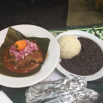 Chichen Itza Restaurant - Cochinita Pibil Plato - Mexican Near Me - Los Angeles, California