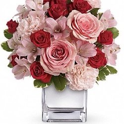 Reference picture of "Love That Pink Bouquet with Roses"