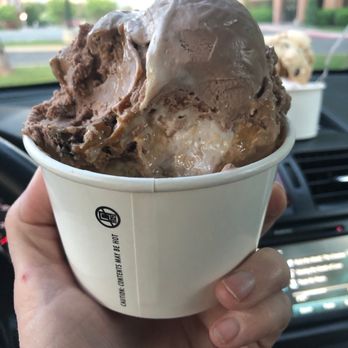 The Scoop - Graham Canyon in bottom, Earnestly Chocolate - Ice Cream & Frozen Yogurt Near Me - West Jordan, Utah The Scoop - Graham Canyon in bottom, Earnestly Chocolate - Ice Cream & Frozen Yogurt Near Me - West Jordan, Utah