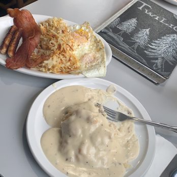 Carver Cafe - Two egg breakfast with biscuits and gravy 10/10 - Delis Near Me - Damascus, Oregon Carver Cafe - Two egg breakfast with biscuits and gravy 10/10 - Delis Near Me - Damascus, Oregon