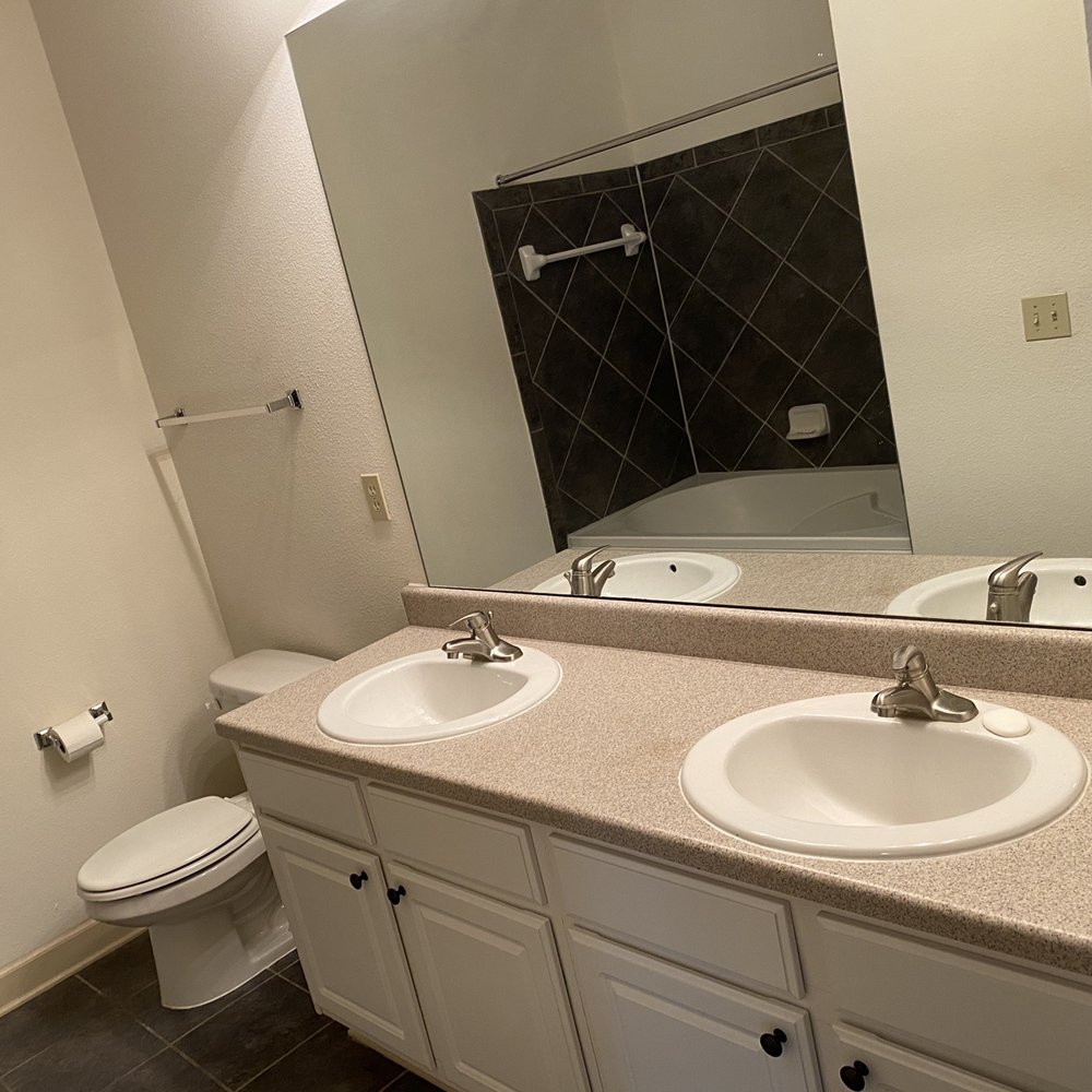 Chenier Apartments - Cameron floor plan bathroom. Very large compared to all other complexes in Mandeville - Apartments Near Me - Mandeville, Louisiana Chenier Apartments - Cameron floor plan bathroom. Very large compared to all other complexes in Mandeville - Apartments Near Me - Mandeville, Louisiana