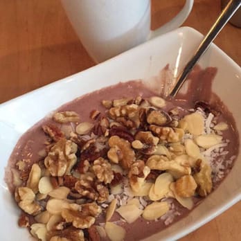 Brownstone Pancake Factory - Yummy (cold) Acai Bowl - Breakfast & Brunch Near Me - Edgewater, New Jersey