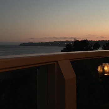 Geoffrey's Malibu - Sunset continued - Seafood Near Me - Malibu, California