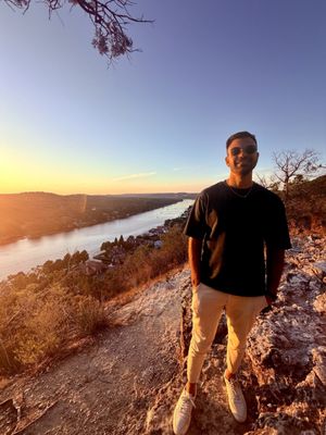 Mount Bonnell by null