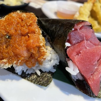 Yoshi Sushi - Left; Spicy tuna roll. Right: Tekka maki roll. - Japanese Near Me - Milpitas, California Yoshi Sushi - Left; Spicy tuna roll. Right: Tekka maki roll. - Japanese Near Me - Milpitas, California
