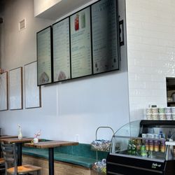 Emerald Coffee - Interior