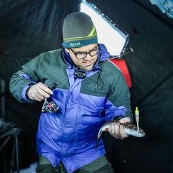 Alaska Adventure Guides