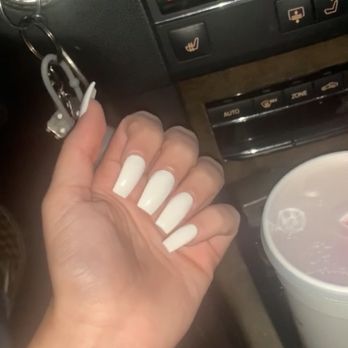 Robinson Nail Spa - white nail polish coffin acrylics - Nail Salons Near Me - Pittsburgh, Pennsylvania