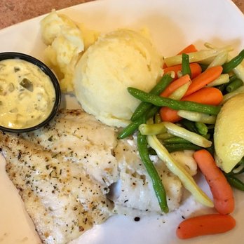 Momma Spriggs - Broiled haddock. Nicely seasoned, but quite overcooked. Vegetables are fresh. - New American Near Me - Carlisle, Pennsylvania