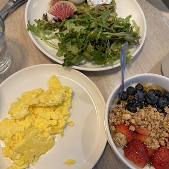 Forthright - Avocado toast with poached eggs, chia seed pudding, side of eggs - Cafes Near Me - Austin, Texas
