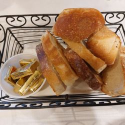 Pompilio's Pizzeria & Restaurant - Complimentary Bread