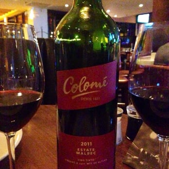 Earls Kitchen + Bar - Wonderful steak dinner with wine - Canadian (New) Near Me - Vancouver, British Columbia
