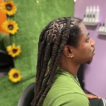 Shymays Loc Services - Retwist w/ Barrels - Men's Hair Salons Near Me Shymays Loc Services - Retwist w/ Barrels - Men's Hair Salons Near Me