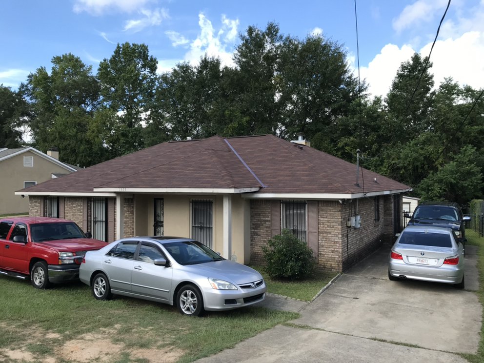 Slide of A.D Roofing & Siding
