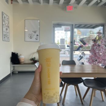 Moge Tee - Mango coconut milk slush - Bubble Tea Near Me - Houston, Texas
