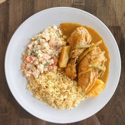 Chapines Guatemalan Restaurant - Pollo En Pepian
