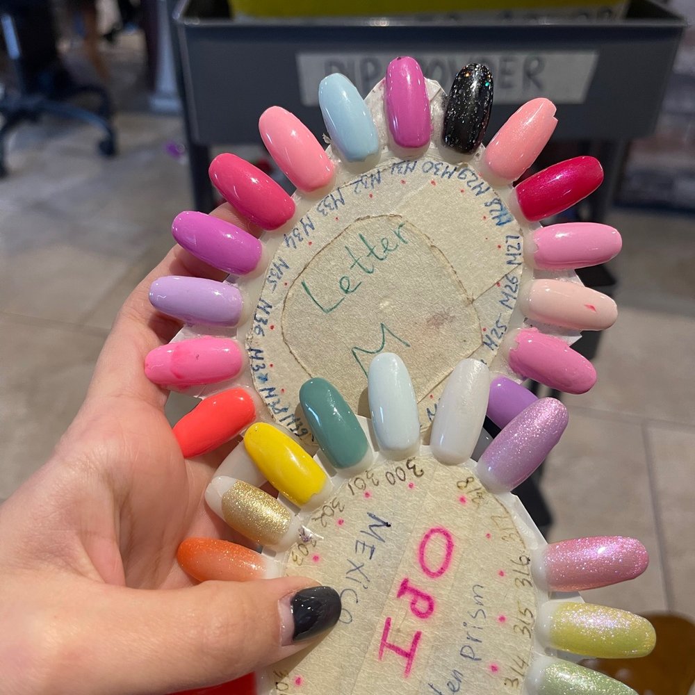 Royal Oaks Nails - Nail Salons Near Me - Royal Oak, Michigan Royal Oaks Nails - Nail Salons Near Me - Royal Oak, Michigan