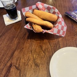 Racks Billiards Sports Bar and Grill - Bosco sticks