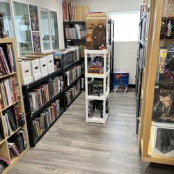 Pop Comics - Interior