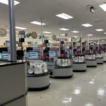 Giant Food Stores - No checkout lines open - Grocery Near Me - Lancaster, Pennsylvania Giant Food Stores - No checkout lines open - Grocery Near Me - Lancaster, Pennsylvania