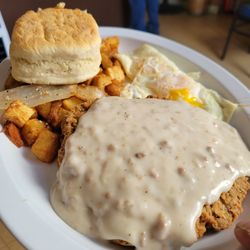 Temptations Cafe - Country fried steak