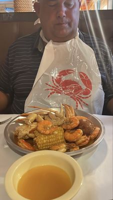 Blue Coast Juicy Seafood by null