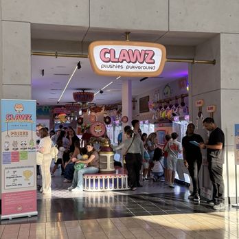 Clawz Plushies Playground - Kids Activities Near Me - Doral, Florida Clawz Plushies Playground - Kids Activities Near Me - Doral, Florida