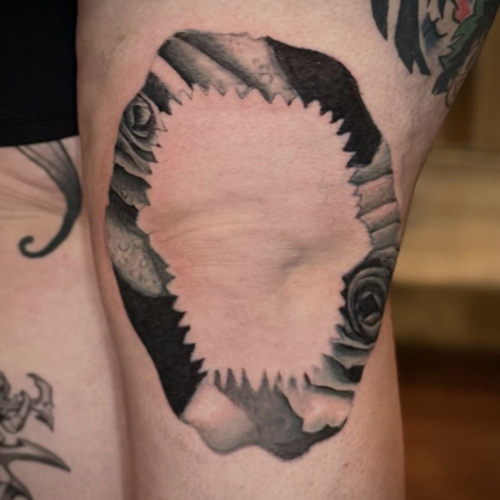 Maez Tattoo - Shark Jaw/Rose tattoo by Maez - Tattoo Near Me - Henderson, Nevada Maez Tattoo - Shark Jaw/Rose tattoo by Maez - Tattoo Near Me - Henderson, Nevada