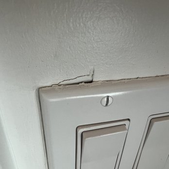 Monarch Kitchen & Bath - No attention to detail - Chris Hutchinson - General Contractors Near Me