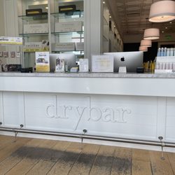 Drybar - Encino