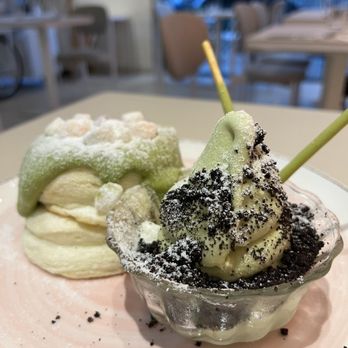 Softbite - Desserts Near Me - Long Island City, New York