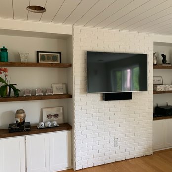 Red Barn Painting & Contracting - Custom fireplace and built ins - Painters Near Me Red Barn Painting & Contracting - Custom fireplace and built ins - Painters Near Me