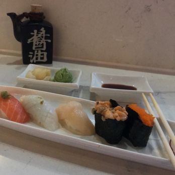 Top Sushi - Spicy salmon sushi, squid sushi, whole scallops sushi, Chopped Scallop Sushi, Smelt Fish Roe - Sushi Bars Near Me - Richmond, Texas Top Sushi - Spicy salmon sushi, squid sushi, whole scallops sushi, Chopped Scallop Sushi, Smelt Fish Roe - Sushi Bars Near Me - Richmond, Texas