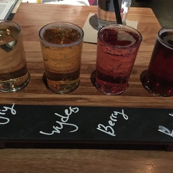 BJ's Restaurant & Brewhouse - New American Near Me - Laurel, Maryland