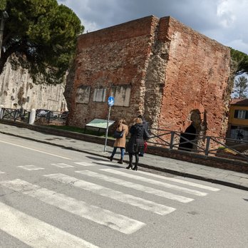 Bagni di Nerone - Bagni di Nerone / Nero Baths, Pisa - Landmarks & Historical Buildings Near Me - Pisa, PI
