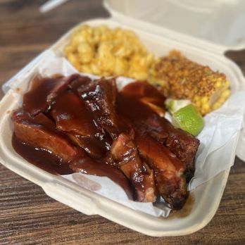 Uptown Takeout - Barbeque Near Me - Sacramento, California Uptown Takeout - Barbeque Near Me - Sacramento, California