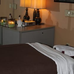Academy Chiropractic Center