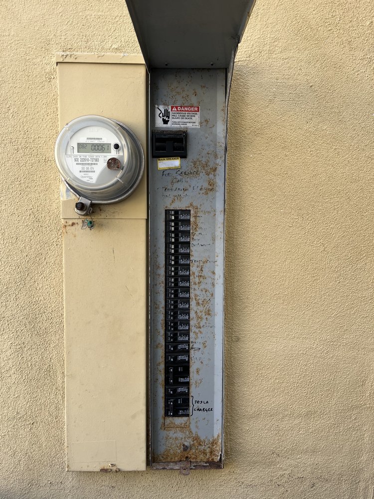 Slide of Rivas Electrical Systems