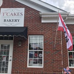 T'Cakes Cupcakes And Cookies - Front of building