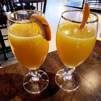 US 12 Bar And Grill - Mimosas!! - American Near Me - Wayne, Michigan