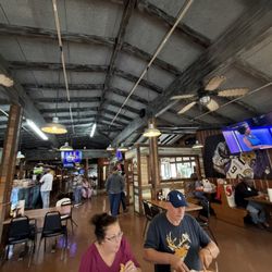 Sam's Southern Eatery - The dinning area.